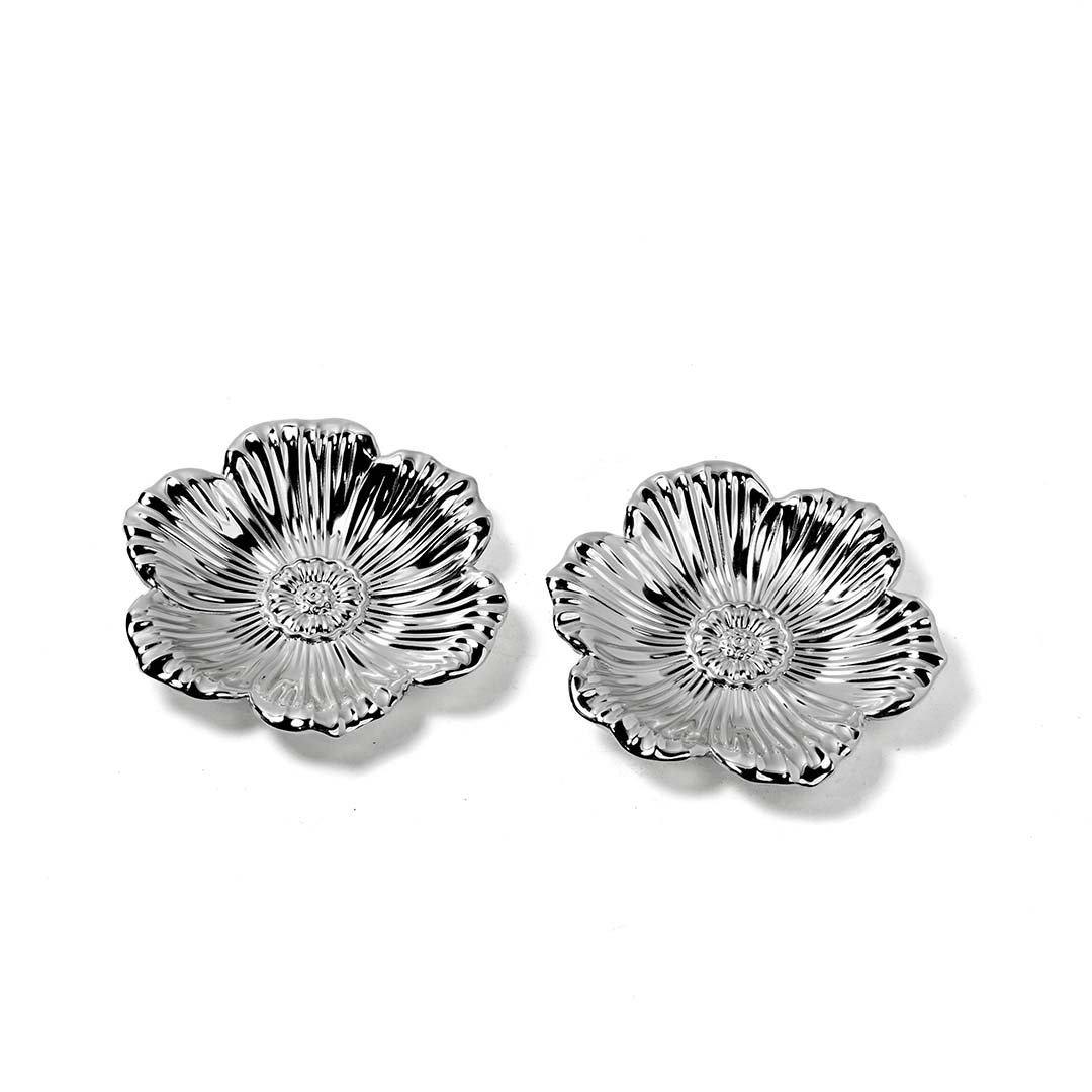 Flower Shaped Silver Bowls (Set of 2)